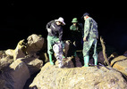 Yên Bái: Phá đá xuyên đêm tìm người bị lũ cuốn